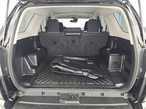 Used 2021 Toyota 4Runner SR5 AWD/4WD image 30