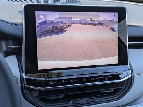 New 2025 Jeep Compass Limited w/ Sun & Sound Group image 27