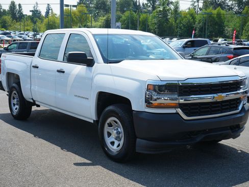 Used 2019 Chevrolet Silverado 3500 W/T AWD/4WD image 7