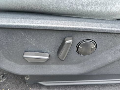 New 2025 Ford F150 Lightning Flash AWD/4WD image 16