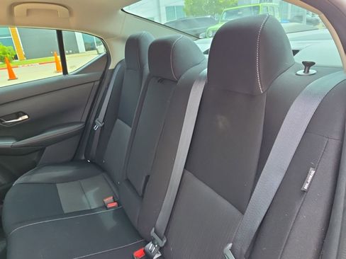 Used 2020 Nissan Sentra SV w/ Trunk Package FWD image 15