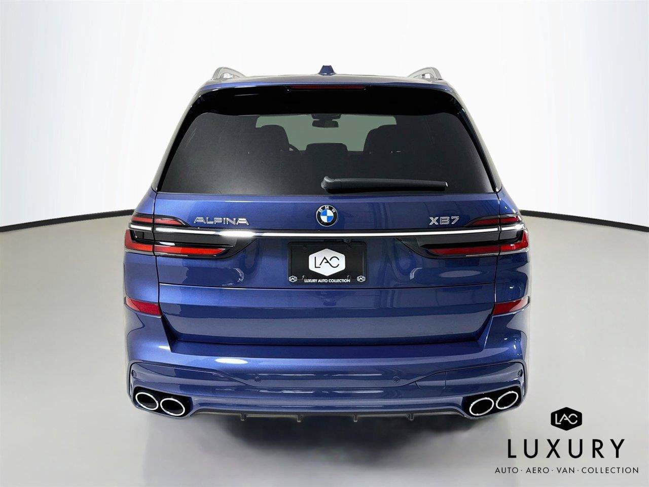 Used 2024 BMW ALPINA XB7 AWD/4WD image 6