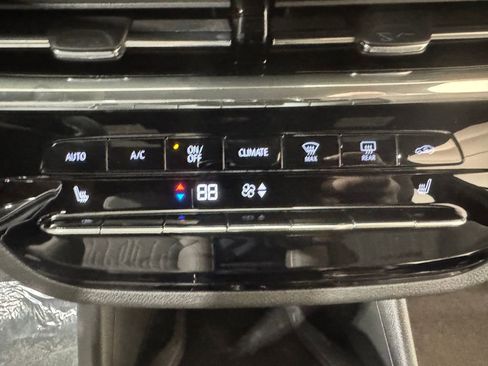 New 2026 Buick Envista Avenir image 14