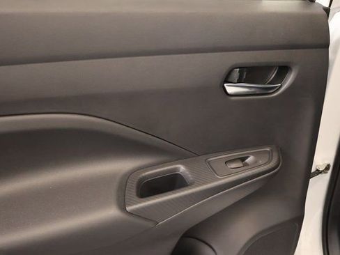 New 2025 Nissan Versa SV w/ Trunk Package image 22