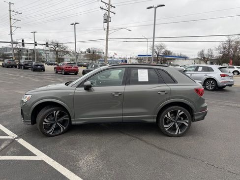 Used 2023 Audi Q3 2.0T Premium Plus image 3