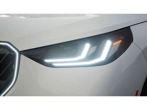 New 2026 BMW X3 xDrive30 w/ Premium Package image 6