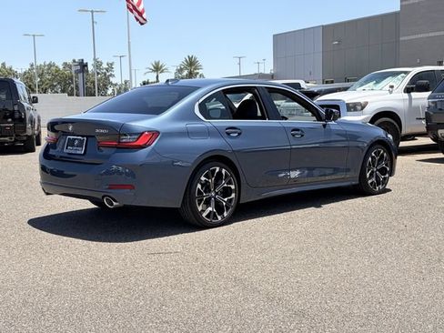 Used 2025 BMW 330i Sedan w/ Convenience Package RWD image 7