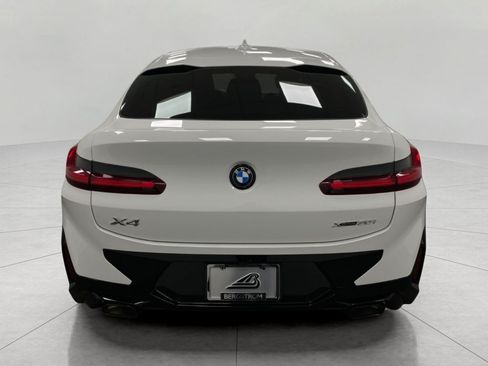 Used 2025 BMW X4 xDrive30i w/ Premium Package AWD/4WD image 4