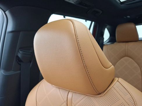 Used 2022 Toyota Highlander Platinum image 21