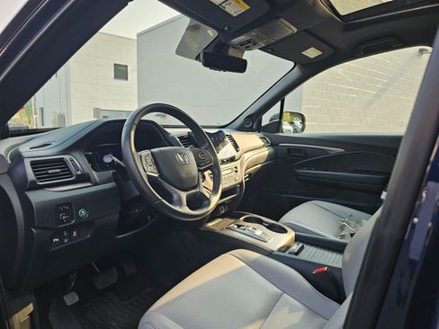 Used 2023 Honda Passport EX-L image 25