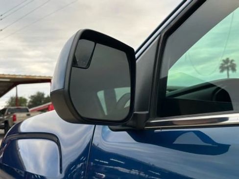 Used 2019 GMC Canyon SLE w/ SLE Convenience Package image 39