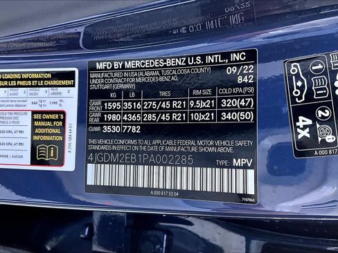 Used 2023 Mercedes-Benz EQS 450+ 4MATIC SUV image 31