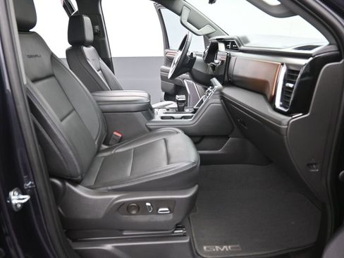 Used 2023 GMC Sierra 1500 Denali w/ Denali Reserve Package image 16