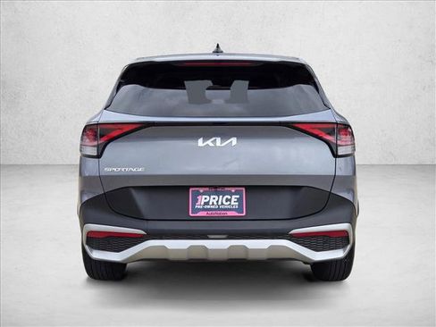 Used 2025 Kia Sportage LX FWD image 7