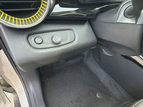 New 2026 Chevrolet Trax ACTIV image 18