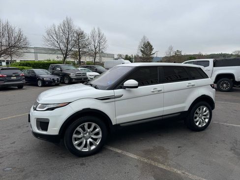 Used 2016 Land Rover Range Rover Evoque SE AWD/4WD image 10