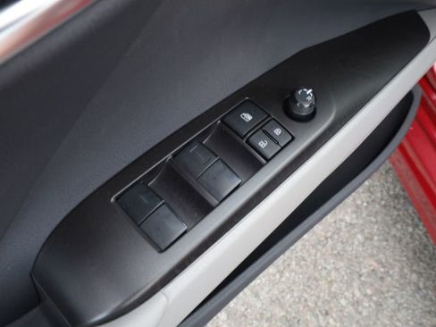 Used 2024 Toyota Camry SE w/ Convenience Package FWD image 29