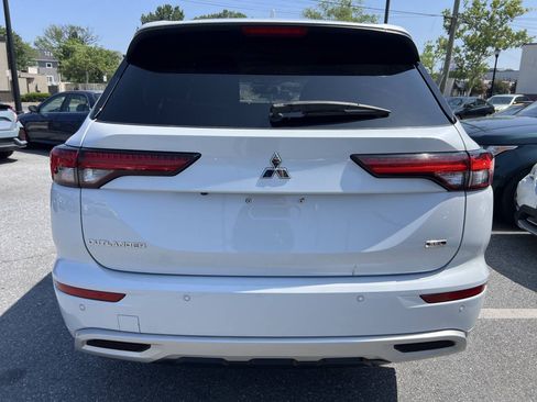 Used 2022 Mitsubishi Outlander SEL FWD image 5