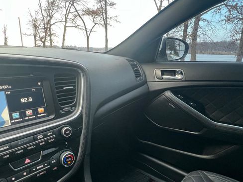 Used 2015 Kia Optima SX image 33