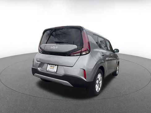 Used 2025 Kia Soul LX w/ LX Technology Package image 14