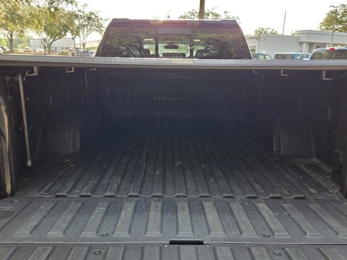 Certified 2024 GMC Sierra 1500 AT4 w/ AT4 Preferred Package AWD/4WD image 17
