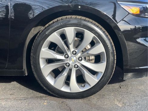 Used 2017 Chevrolet Malibu Premier w/ Premier Sun and Wheel Package image 29