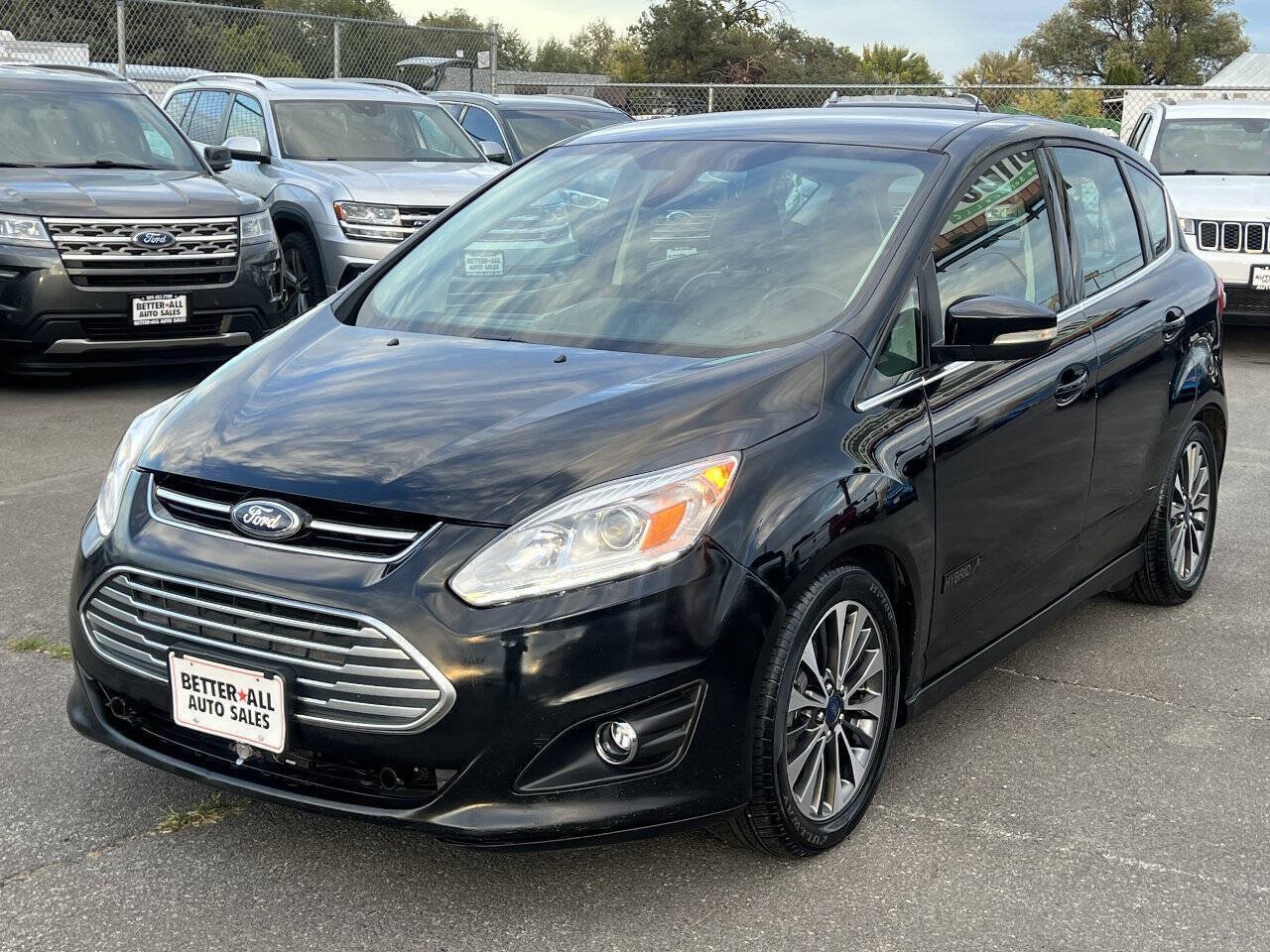 Used 2017 Ford C-MAX Titanium w/ Interior Protection Package FWD image 1