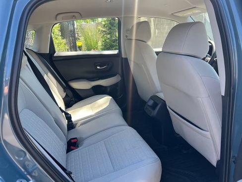 Used 2025 Honda HR-V LX image 16