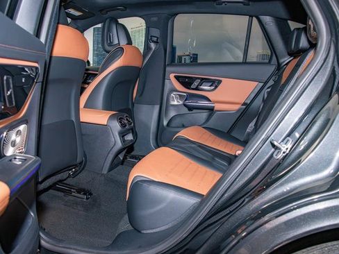 Used 2026 Mercedes-Benz GLC 300 4MATIC image 22