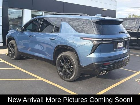 Certified 2024 Chevrolet Traverse RS AWD/4WD image 2