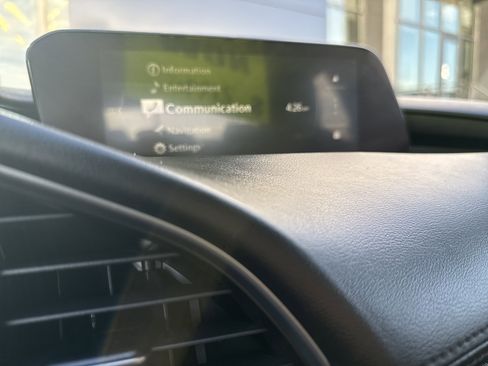 Used 2025 MAZDA MAZDA3 s image 16