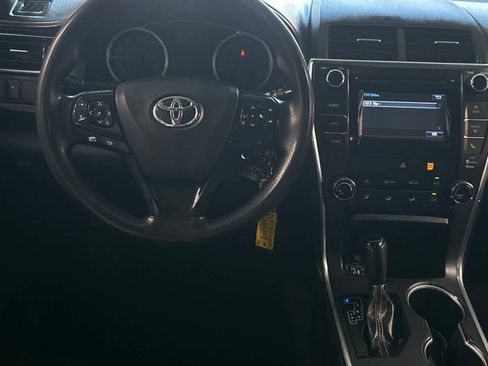 Used 2015 Toyota Camry LE image 15