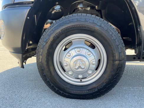 Used 2024 RAM 3500 Tradesman AWD/4WD image 30