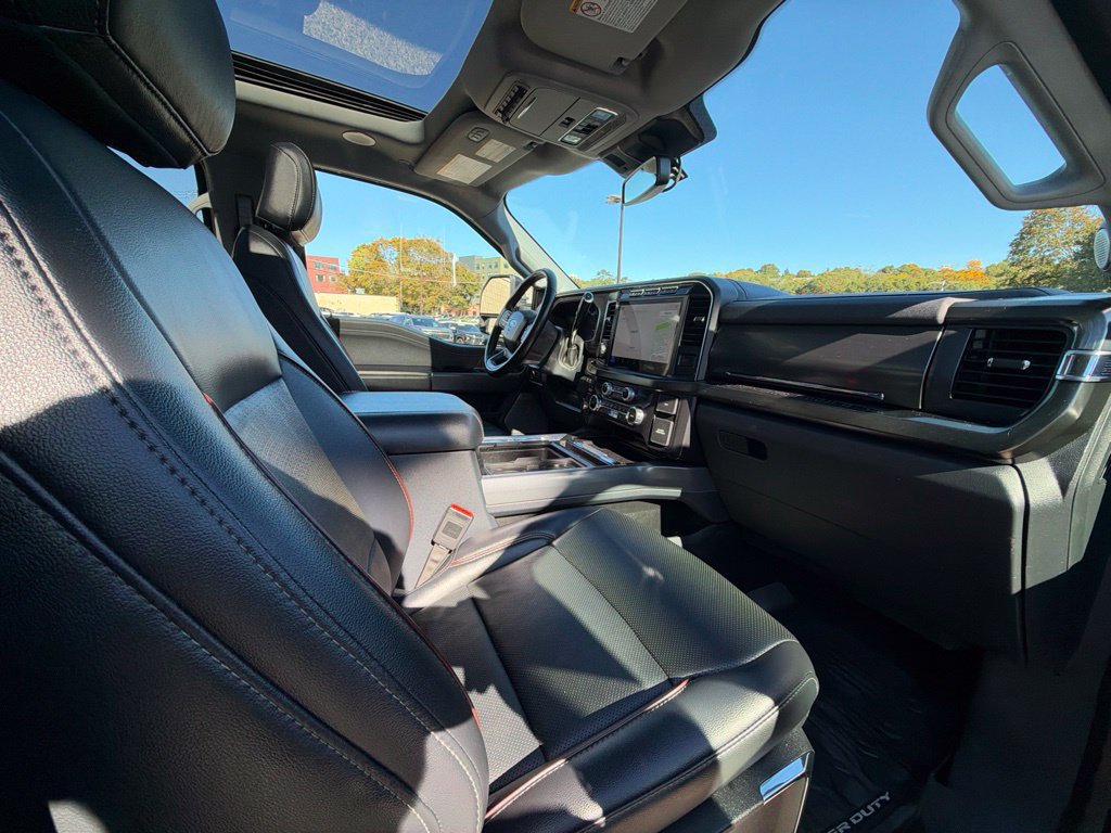Used 2024 Ford F250 Lariat w/ Lariat Ultimate Package AWD/4WD image 21