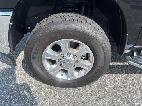 Used 2026 RAM 2500 Big Horn AWD/4WD image 12