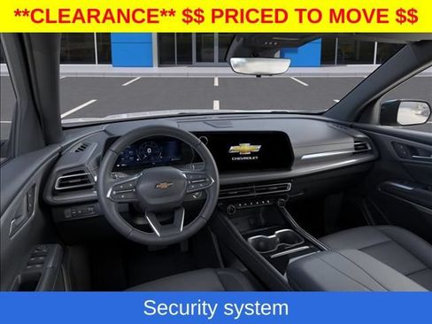 New 2026 Chevrolet Traverse LT w/ Driver Confidence Package FWD image 17