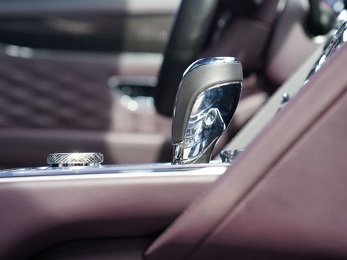 Used 2023 Bentley Flying Spur S V8 AWD/4WD image 53
