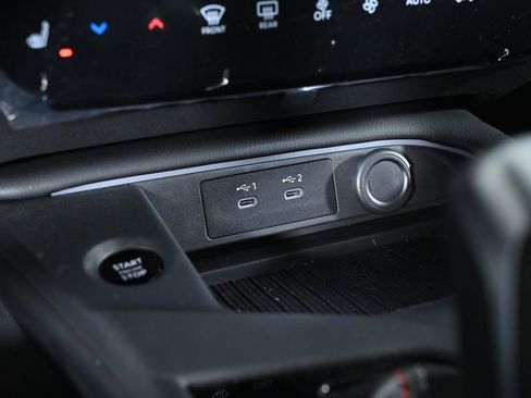 New 2026 Nissan Sentra SR w/ SR Premium Package image 19