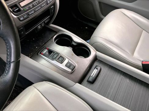 Used 2021 Honda Pilot EX-L image 16