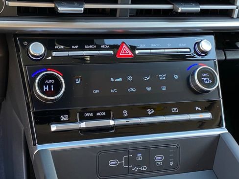 New 2026 Hyundai Santa Fe SEL FWD image 18