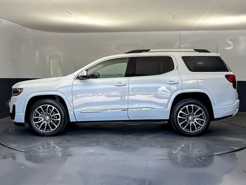 Used 2023 GMC Acadia Denali AWD/4WD image 6
