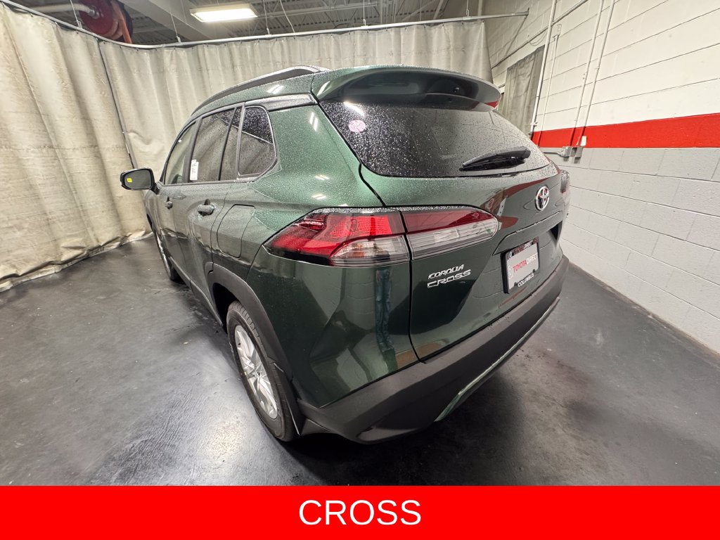 New 2026 Toyota Corolla Cross LE FWD image 5