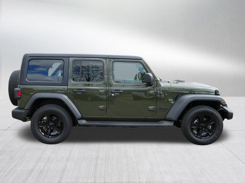 Used 2022 Jeep Wrangler Unlimited Sport AWD/4WD image 8
