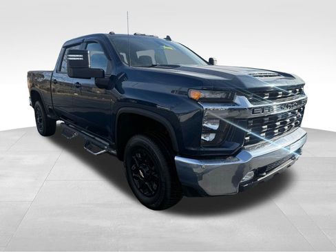 Used 2021 Chevrolet Silverado 2500 LT w/ Convenience Package image 5