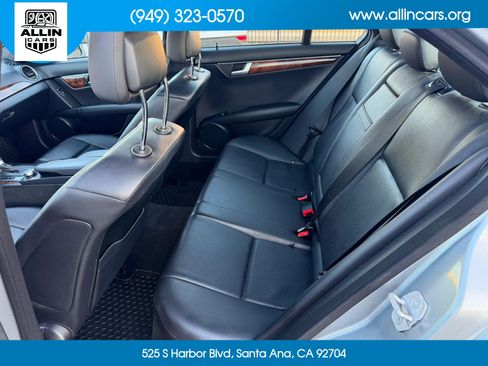 Used 2013 Mercedes-Benz C 300 4MATIC Sedan image 15
