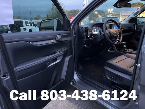 Used 2025 Ford Ranger Lariat w/ Trailer Tow Package AWD/4WD image 4
