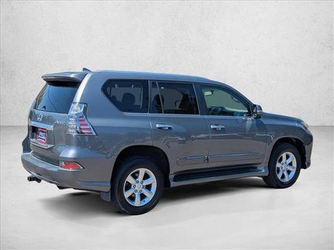 Used 2016 Lexus GX 460 w/ Preferred Accessory Package AWD/4WD image 5