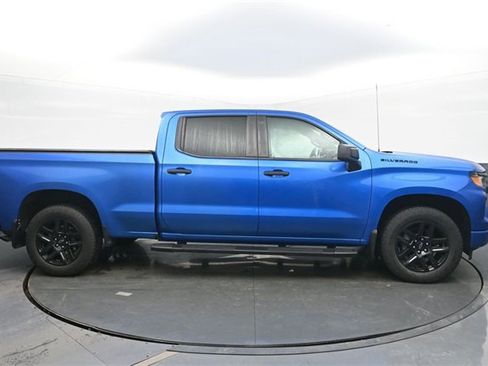 Used 2023 Chevrolet Silverado 1500 Custom w/ LPO, Dark Essentials Package image 6