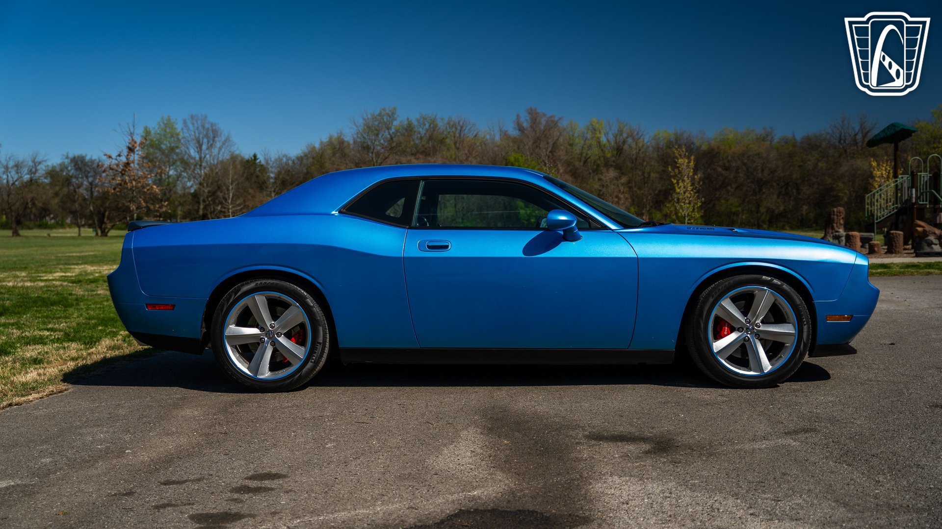 Used 2010 Dodge Challenger SRT8 w/ SRT Option Group II RWD image 21