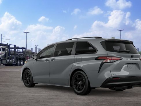 New 2026 Toyota Sienna XLE Woodland Edition image 6